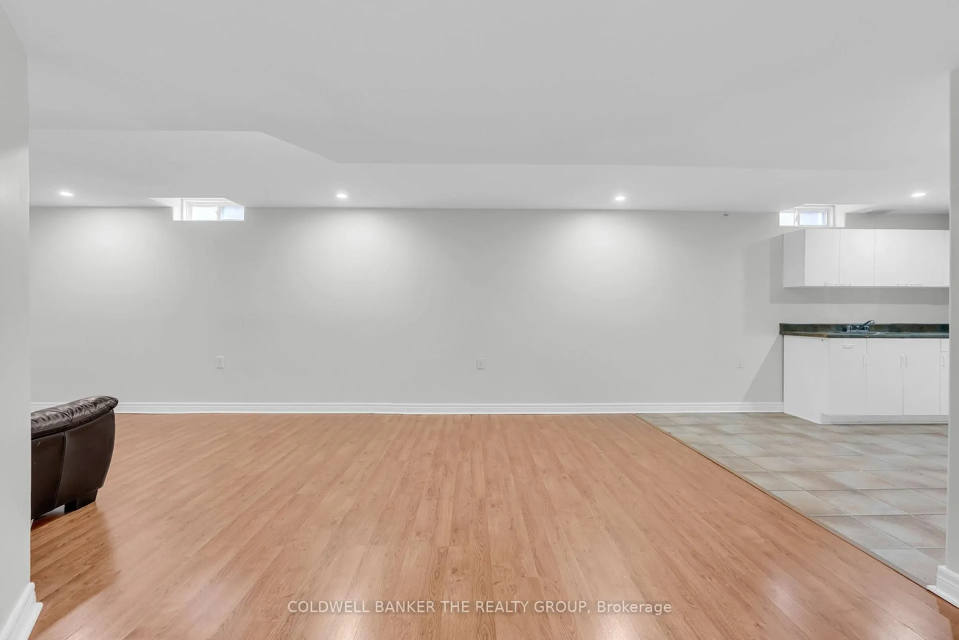 Photo 35 of 45 Heatherdale Drive, Brampton, Fletcher's Meadow — HOMEH