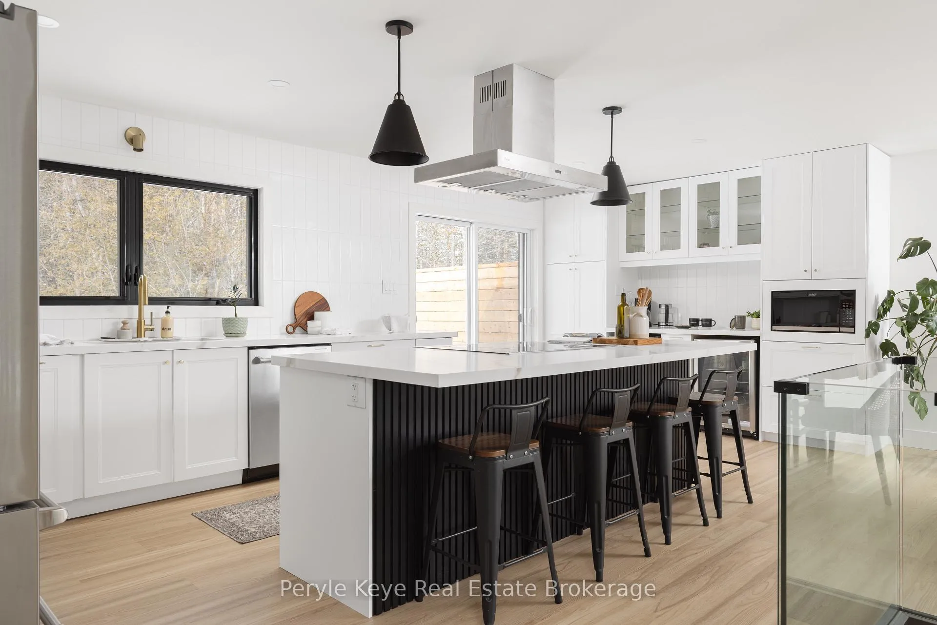 Photo 14 of 1290 Cedar Lane, Bracebridge, Macaulay — HOMEH