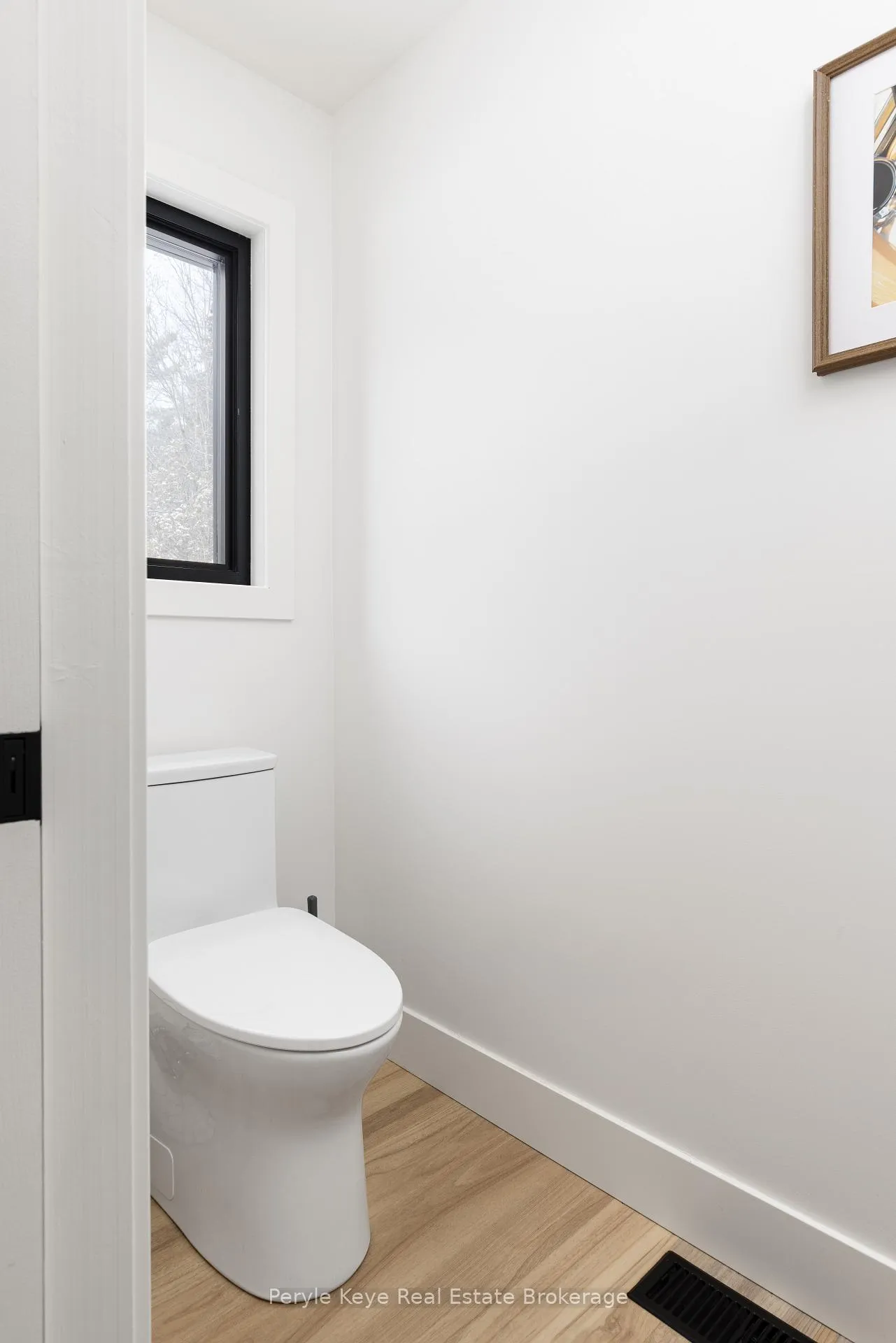 Photo 30 of 1290 Cedar Lane, Bracebridge, Macaulay — HOMEH
