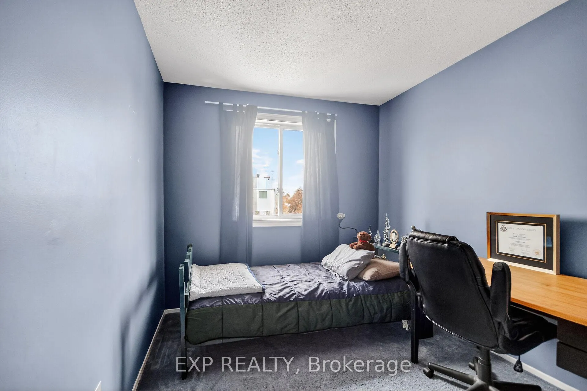 Photo 29 of 43 Hummingbird Crescent, Ottawa, Barrhaven - Cedargrove/Fraserdale — HOMEH