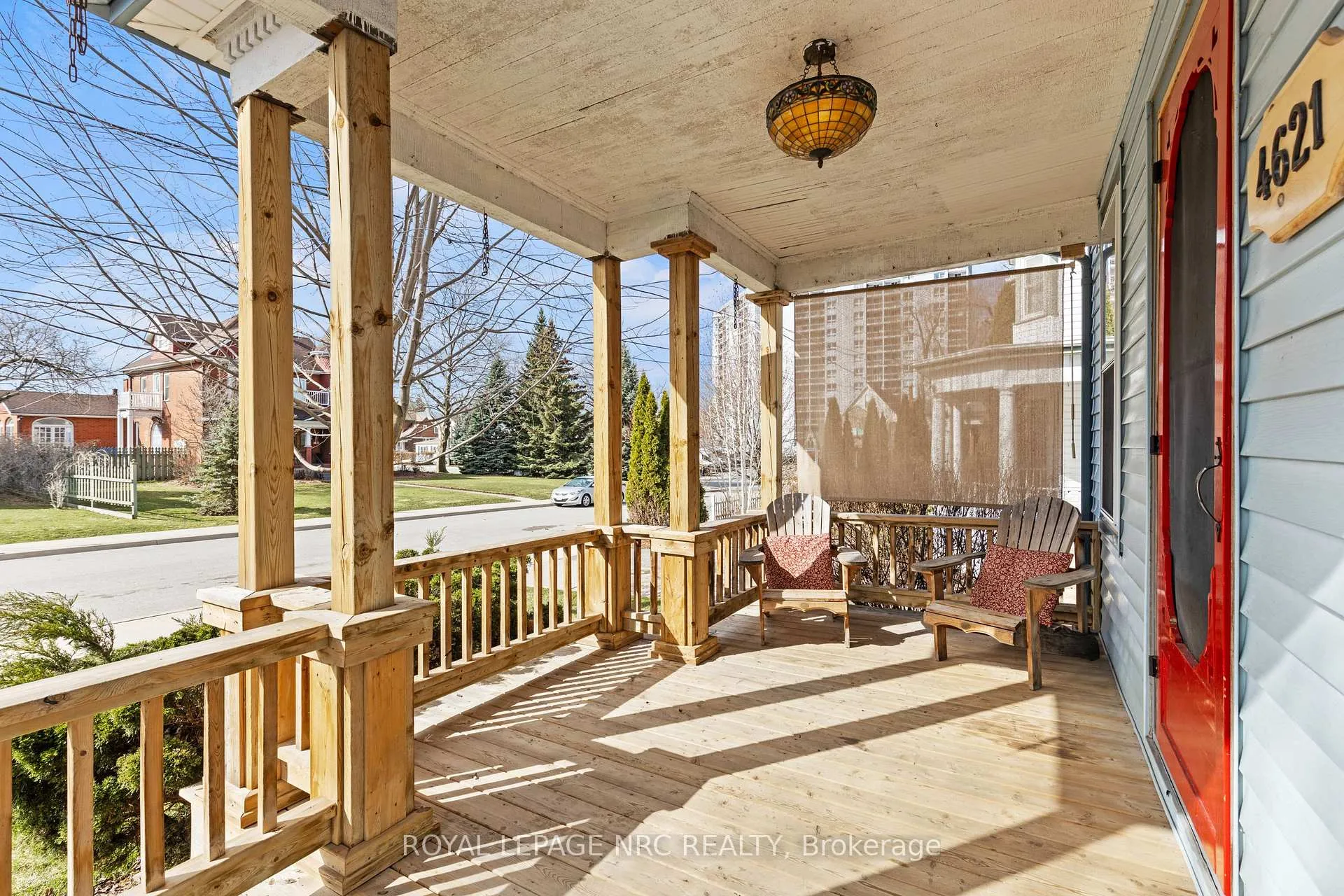 Photo 8 of 4621 Ellis Street, Niagara Falls, Downtown — HOMEH