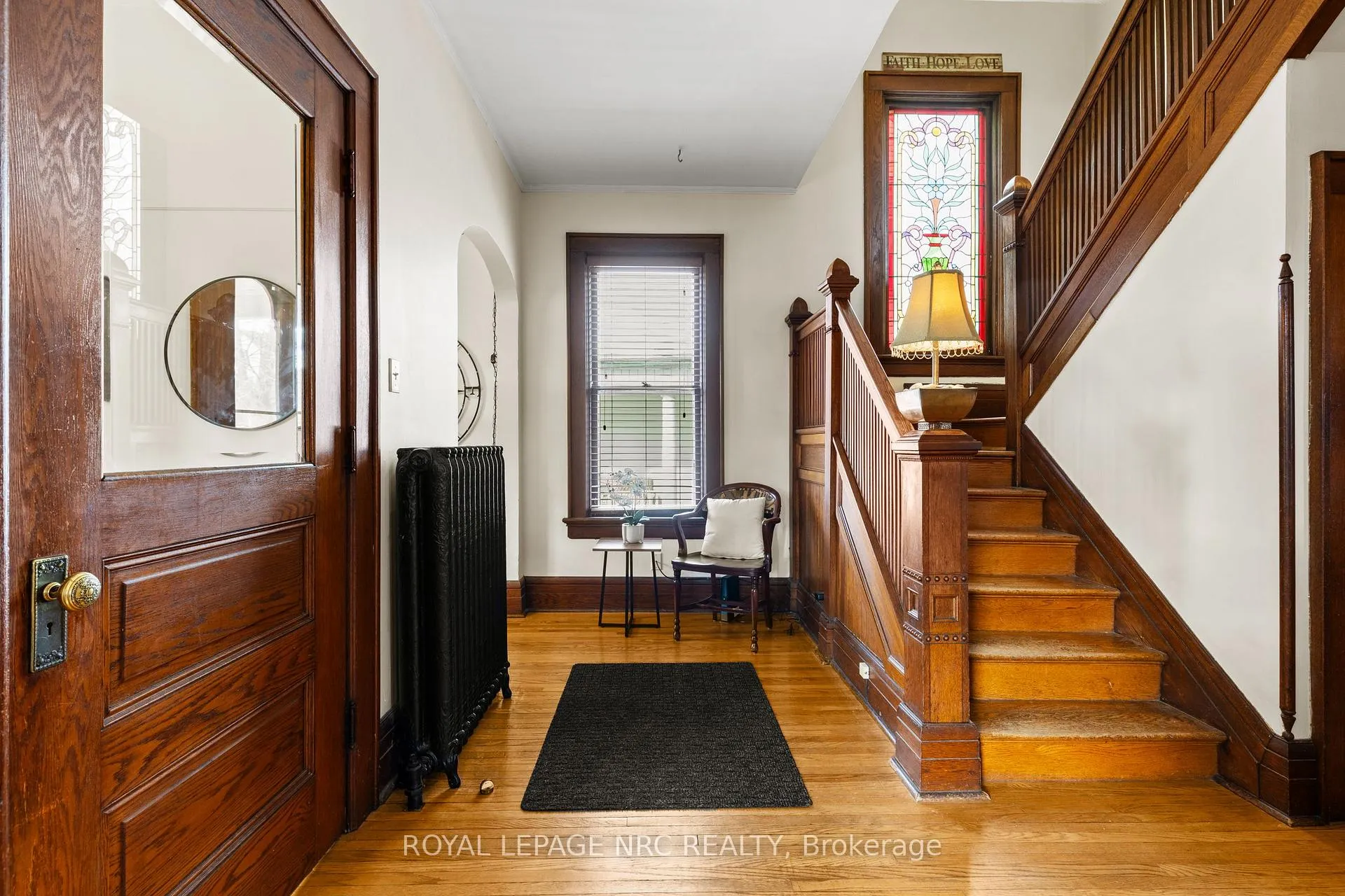 Photo 10 of 4621 Ellis Street, Niagara Falls, Downtown — HOMEH