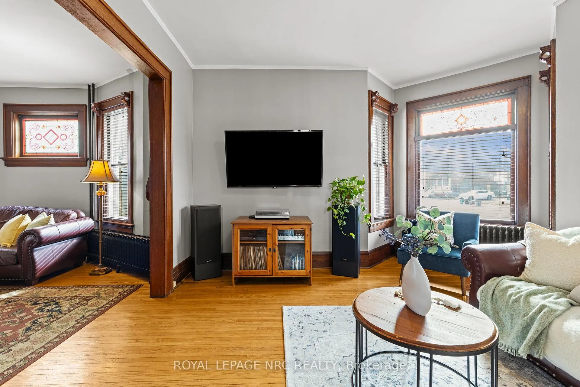 Photo 12 of 4621 Ellis Street, Niagara Falls, Downtown — HOMEH