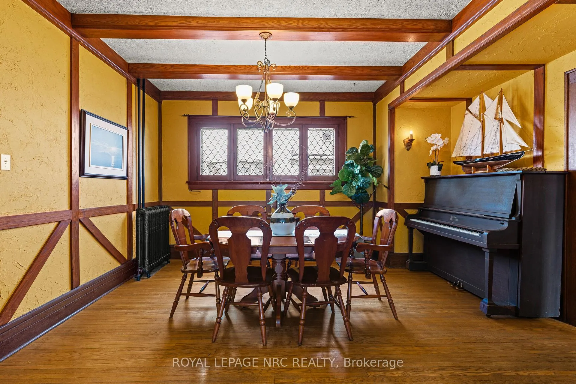 Photo 19 of 4621 Ellis Street, Niagara Falls, Downtown — HOMEH