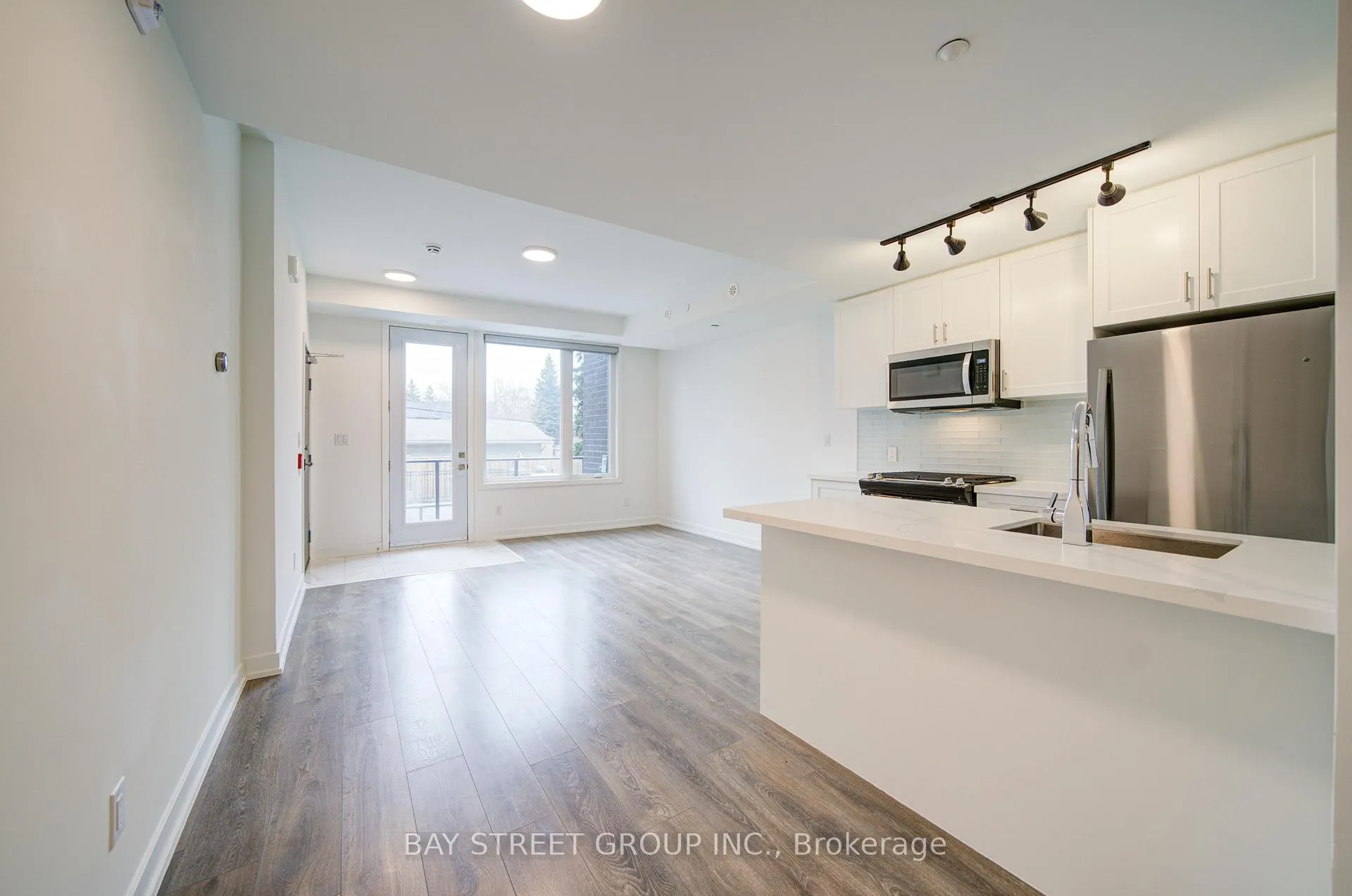 Photo 4 of Unit 7, 1479 O'Connor Drive, Toronto, O'Connor-Parkview — HOMEH