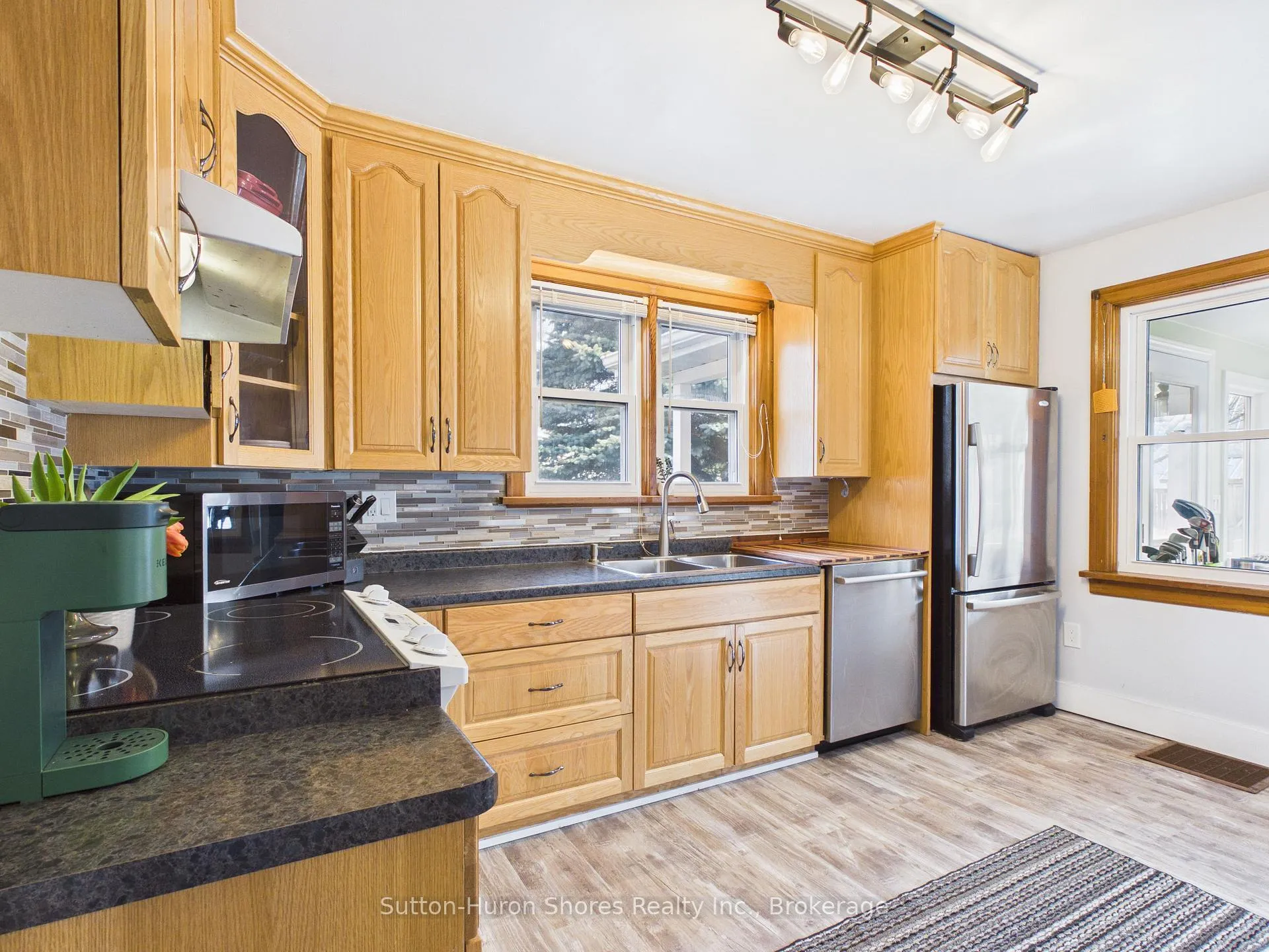 Photo 8 of 7760 Highway 21, Arran-Elderslie — HOMEH