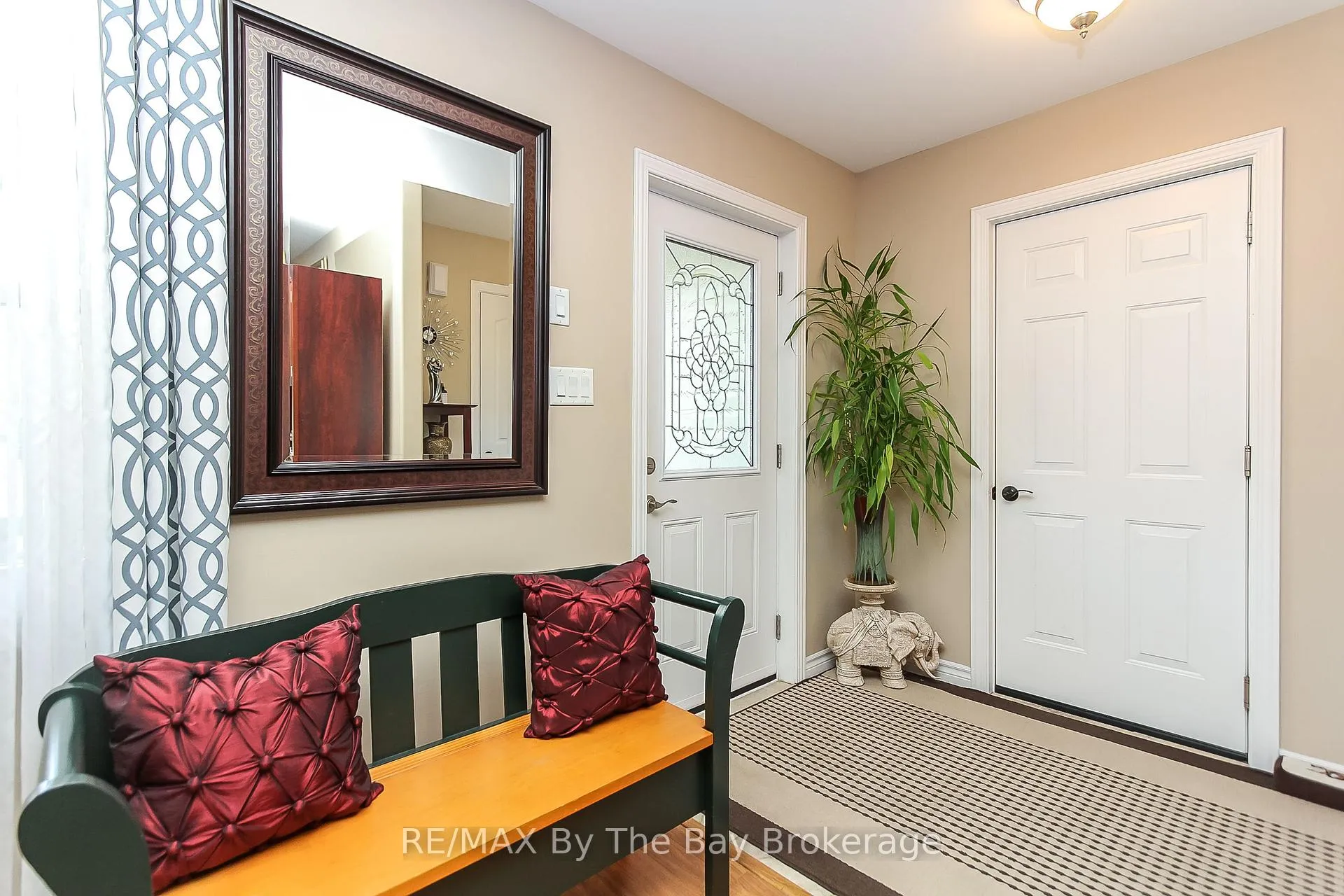 Photo 10 of 99 Lily Drive, Wasaga Beach — HOMEH