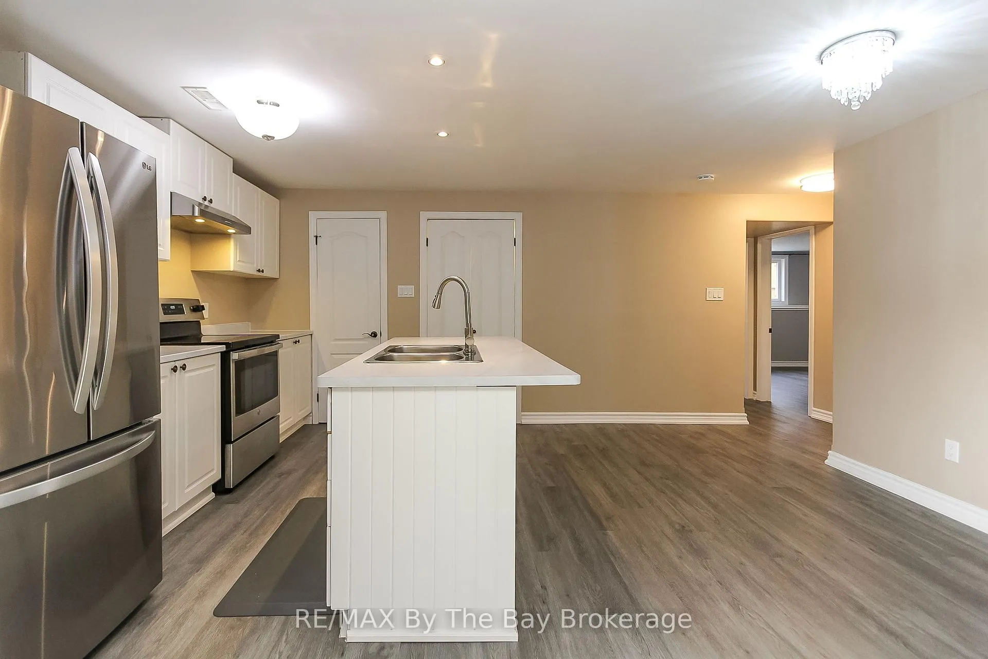 Photo 44 of 99 Lily Drive, Wasaga Beach — HOMEH
