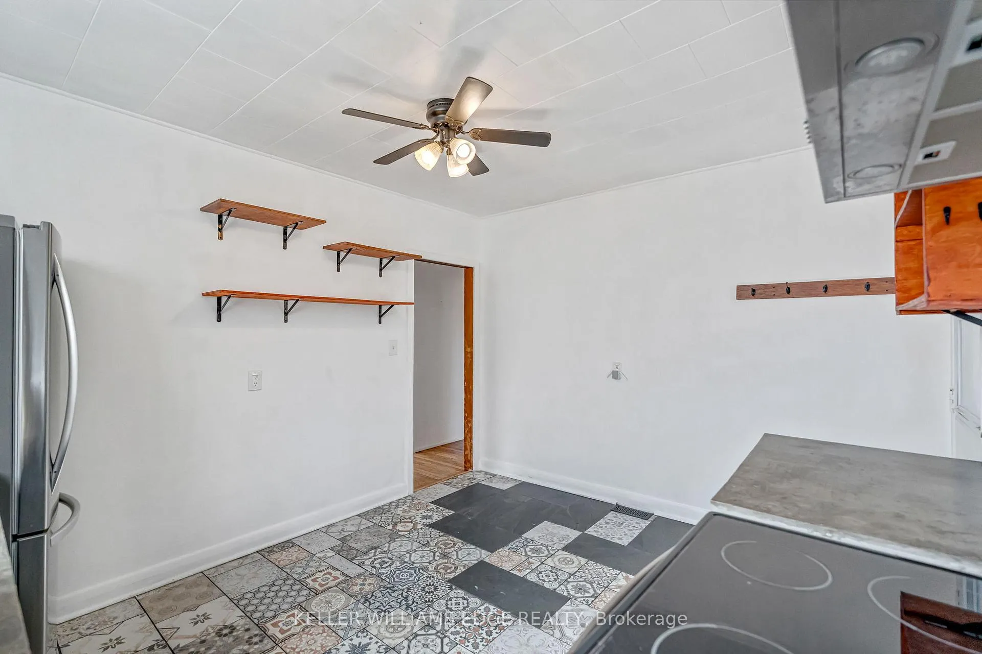 Photo 10 of 23 Clifford Street, Hamilton, Ainslie Wood — HOMEH