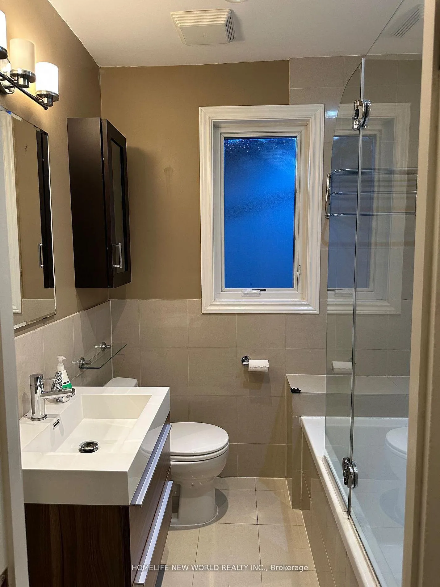 Photo 10 of 1621 Mount Pleasant Road, Toronto, Lawrence Park North — HOMEH