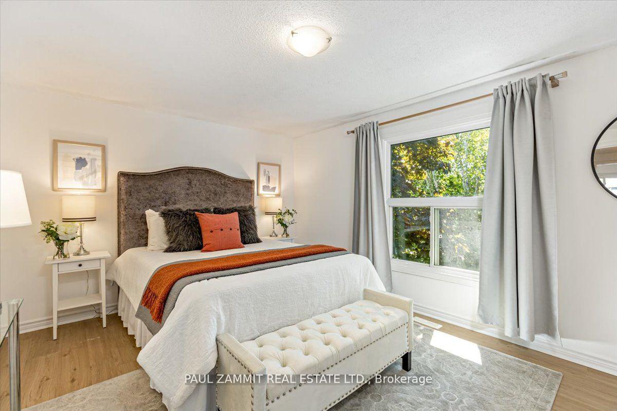 Photo 14 of 70 Braeburn Drive, Markham, Aileen-Willowbrook — HOMEH