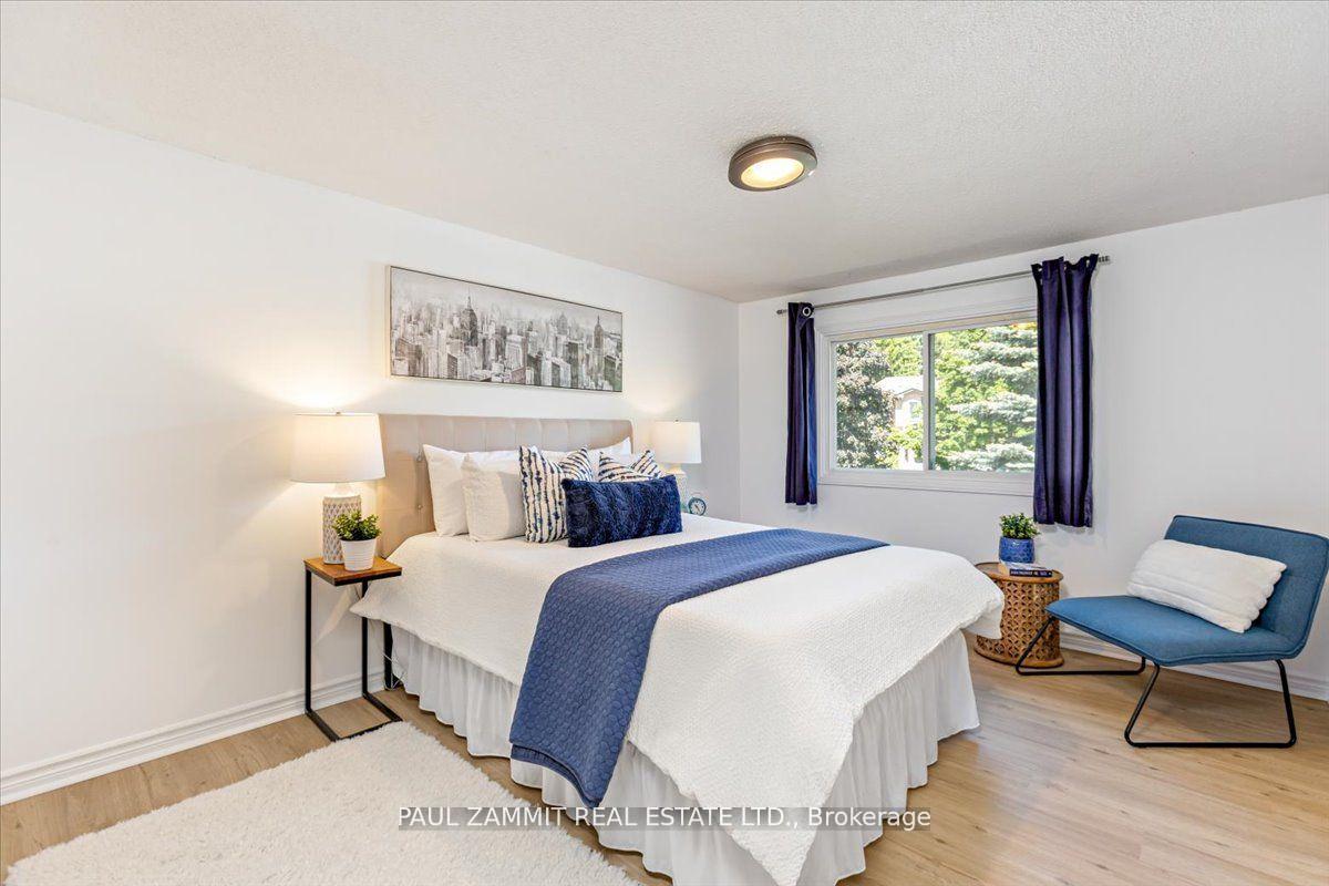 Photo 18 of 70 Braeburn Drive, Markham, Aileen-Willowbrook — HOMEH