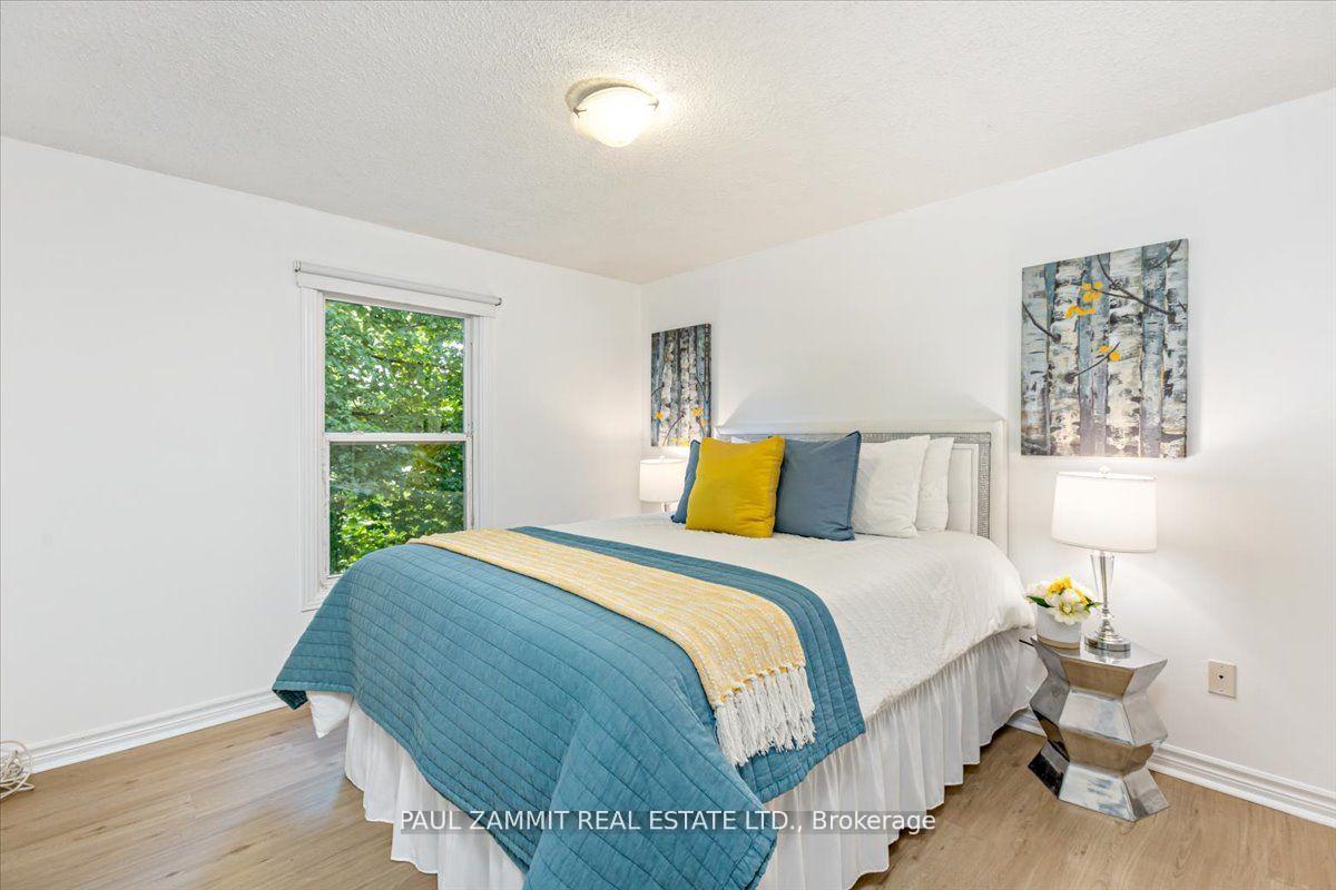 Photo 20 of 70 Braeburn Drive, Markham, Aileen-Willowbrook — HOMEH