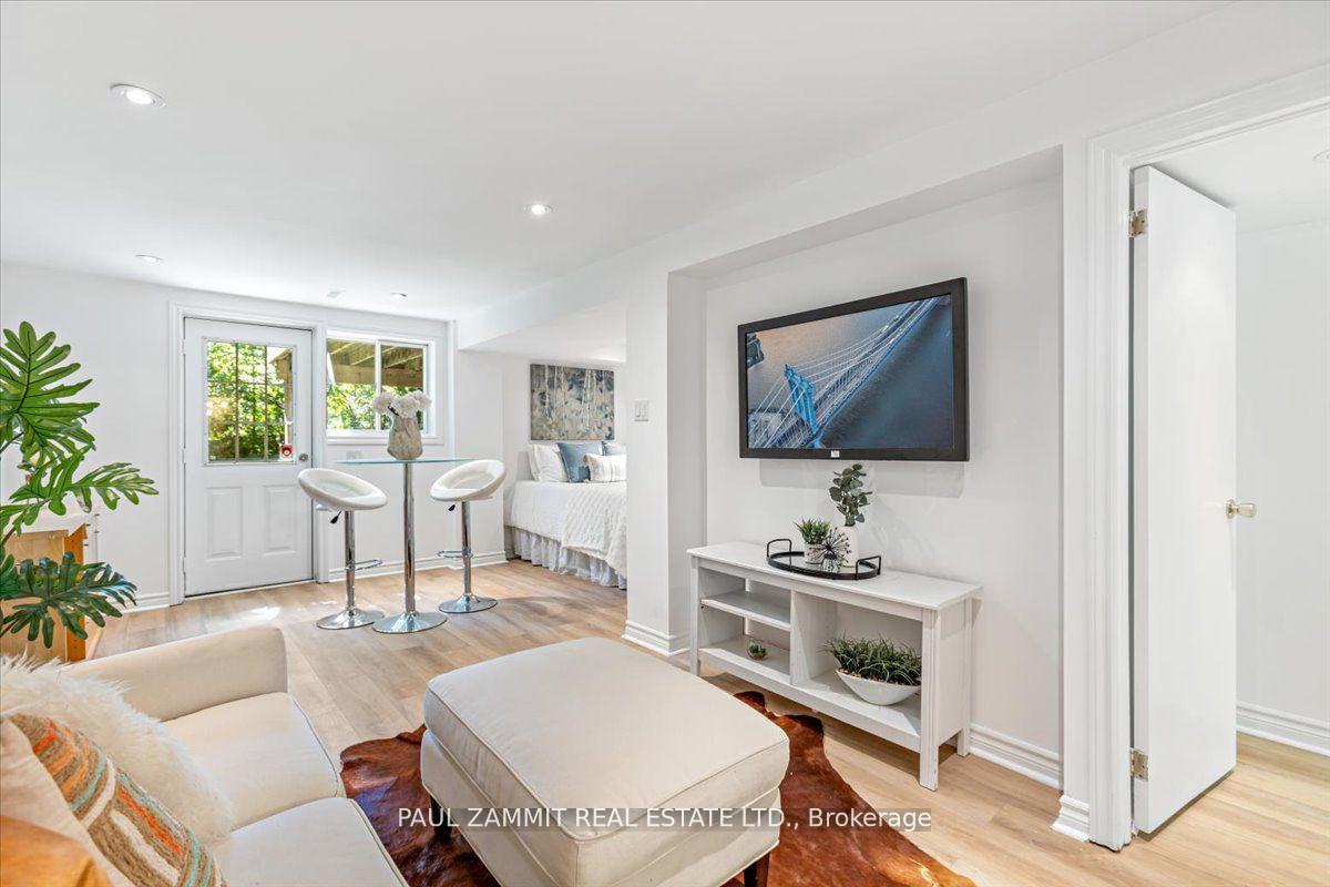 Photo 24 of 70 Braeburn Drive, Markham, Aileen-Willowbrook — HOMEH