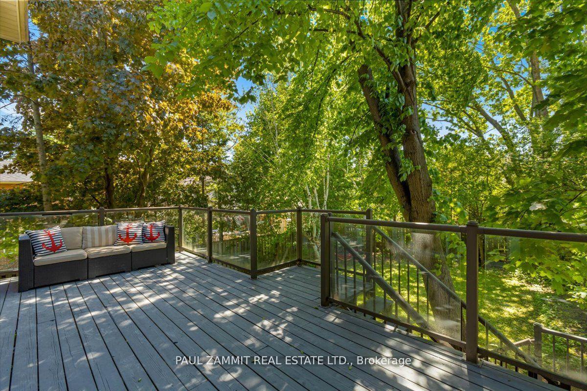 Photo 31 of 70 Braeburn Drive, Markham, Aileen-Willowbrook — HOMEH
