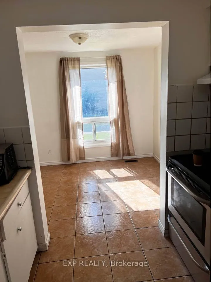 Photo 7 of Unit 24, 700 Paisley Road, Guelph, Willow West/Sugarbush/West Acres — HOMEH