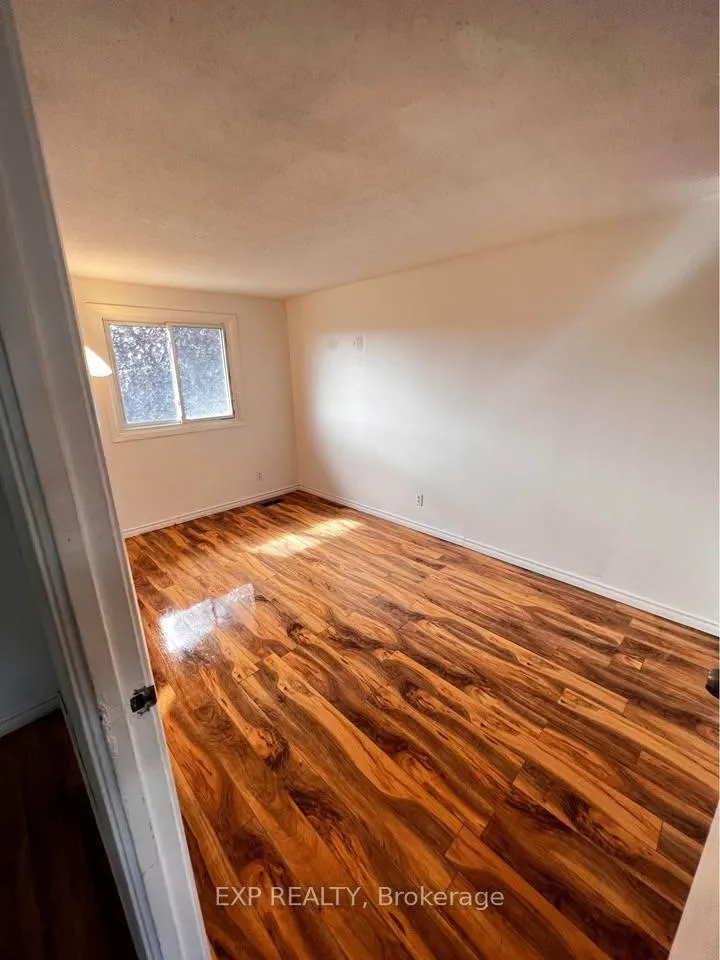 Photo 12 of Unit 24, 700 Paisley Road, Guelph, Willow West/Sugarbush/West Acres — HOMEH