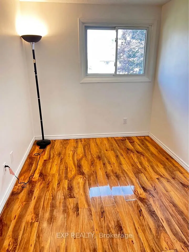 Photo 16 of Unit 24, 700 Paisley Road, Guelph, Willow West/Sugarbush/West Acres — HOMEH