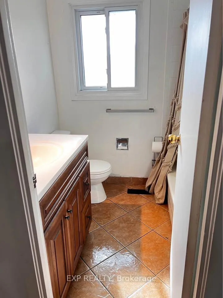 Photo 18 of Unit 24, 700 Paisley Road, Guelph, Willow West/Sugarbush/West Acres — HOMEH