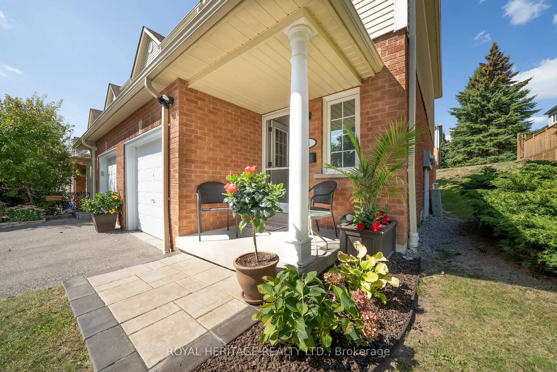 Photo 3 of Unit 201, 10 Bassett Boulevard, Whitby, Pringle Creek — HOMEH