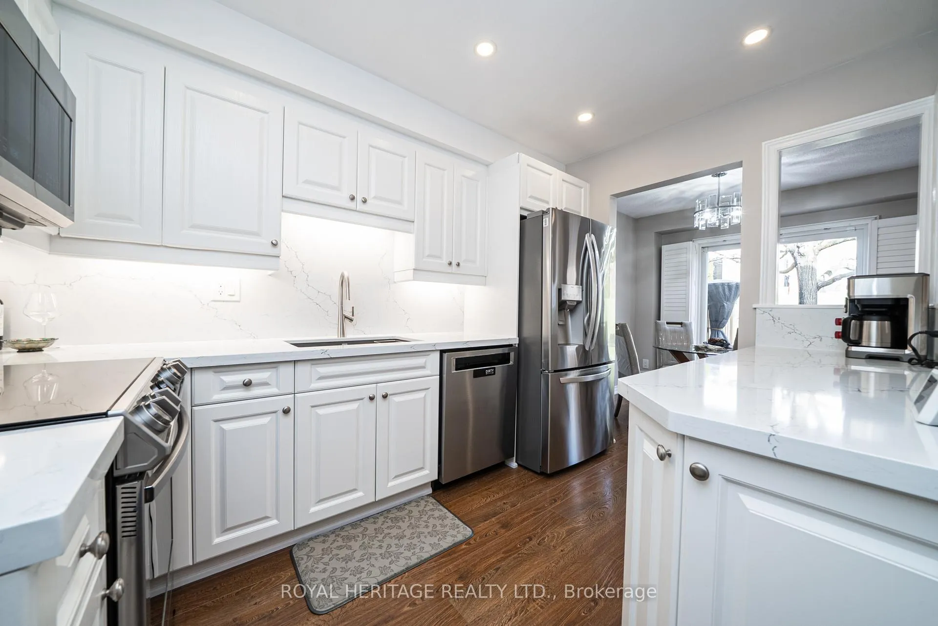 Photo 9 of Unit 201, 10 Bassett Boulevard, Whitby, Pringle Creek — HOMEH