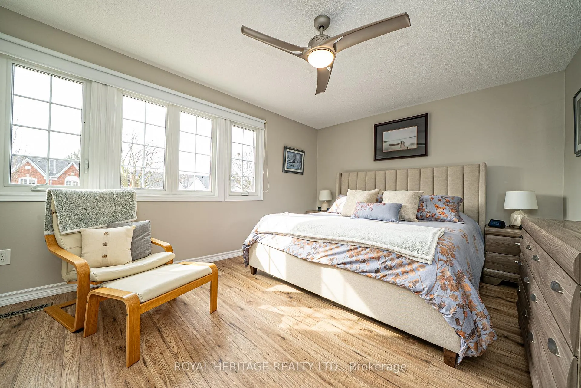 Photo 16 of Unit 201, 10 Bassett Boulevard, Whitby, Pringle Creek — HOMEH