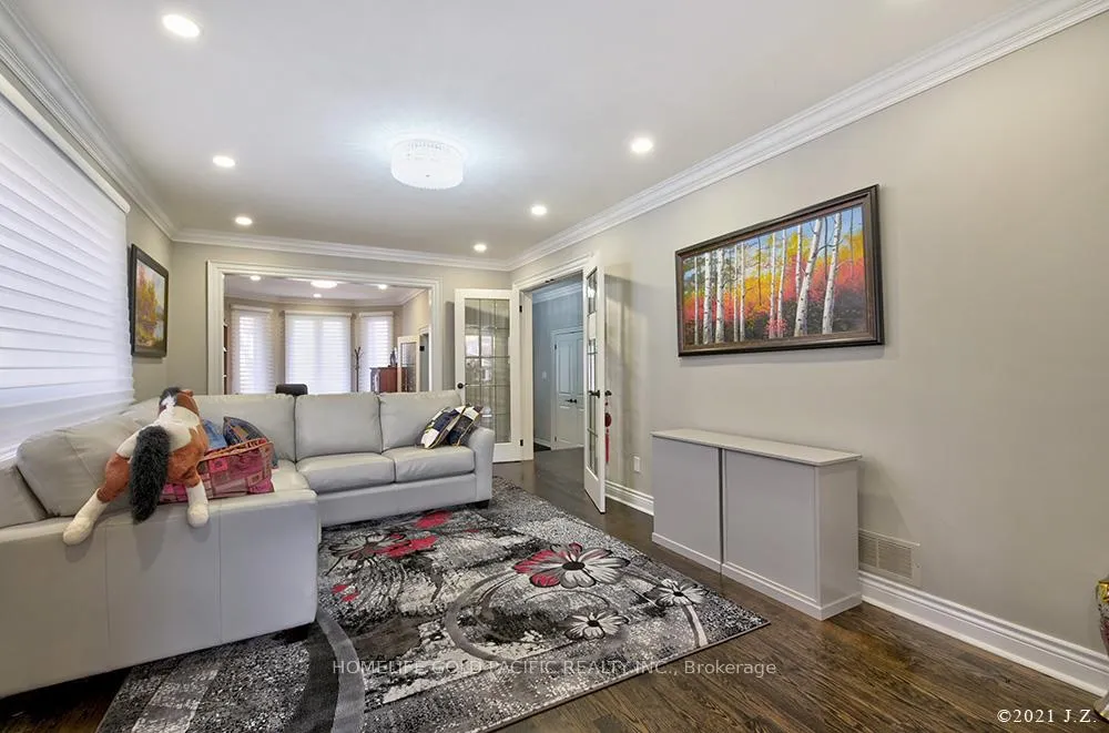 Photo 8 of 48 Havagal Crescent, Markham, Markville — HOMEH