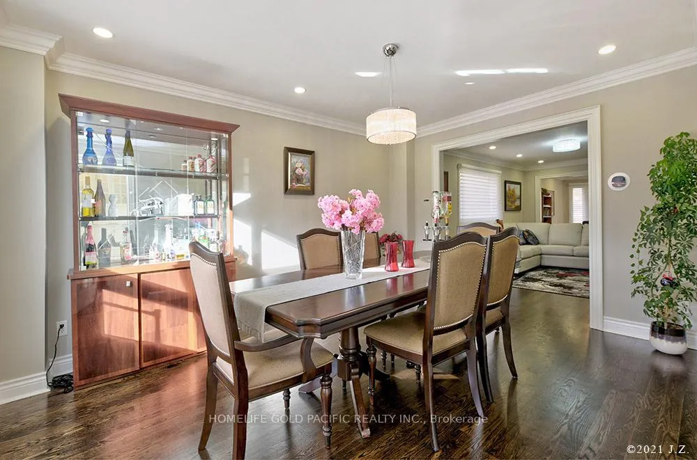 Photo 11 of 48 Havagal Crescent, Markham, Markville — HOMEH