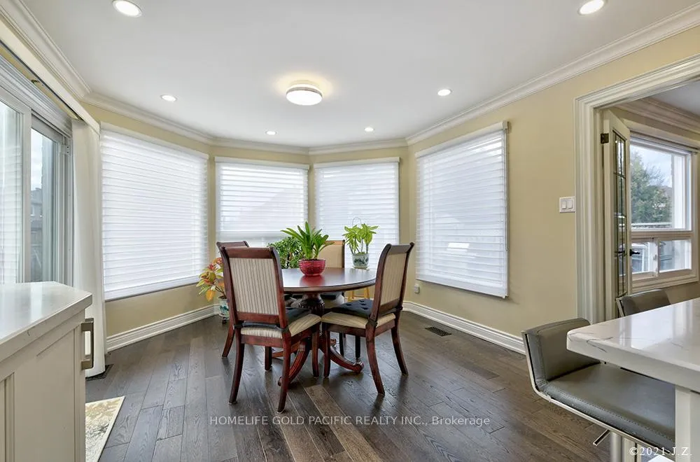 Photo 16 of 48 Havagal Crescent, Markham, Markville — HOMEH