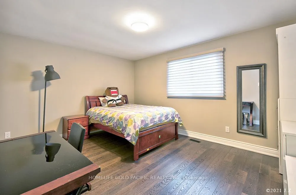 Photo 23 of 48 Havagal Crescent, Markham, Markville — HOMEH