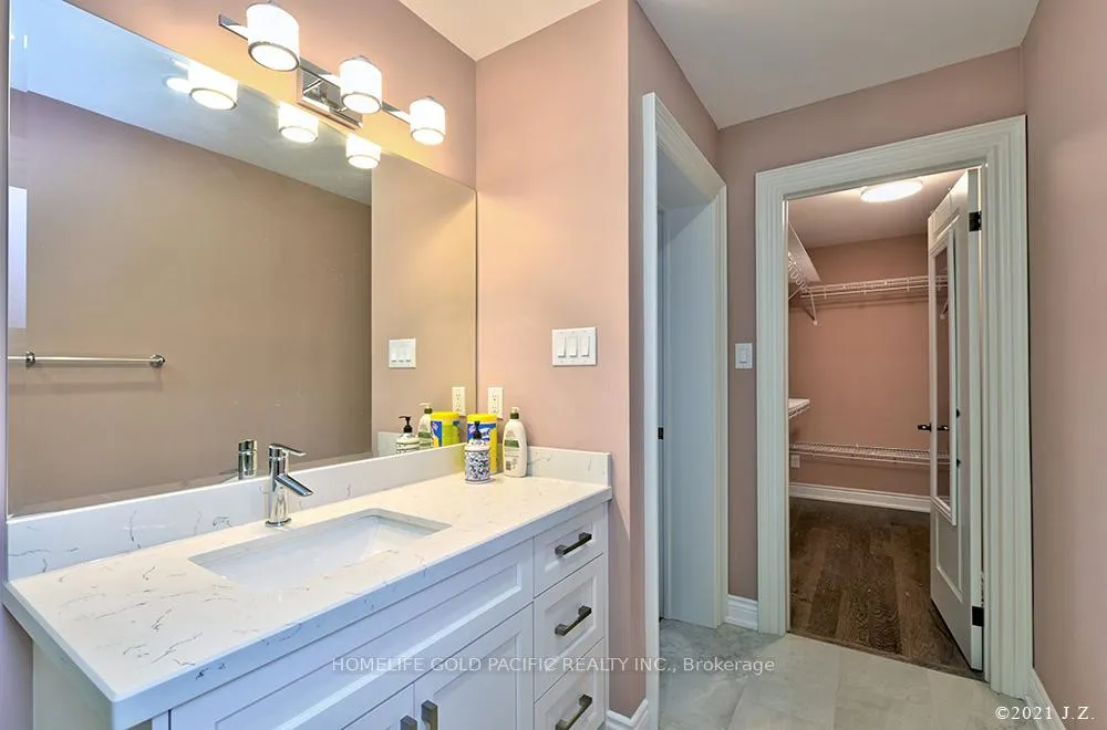 Photo 29 of 48 Havagal Crescent, Markham, Markville — HOMEH