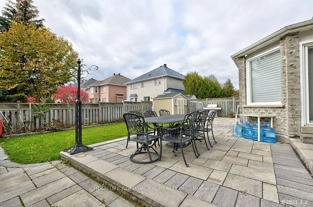 Photo 39 of 48 Havagal Crescent, Markham, Markville — HOMEH