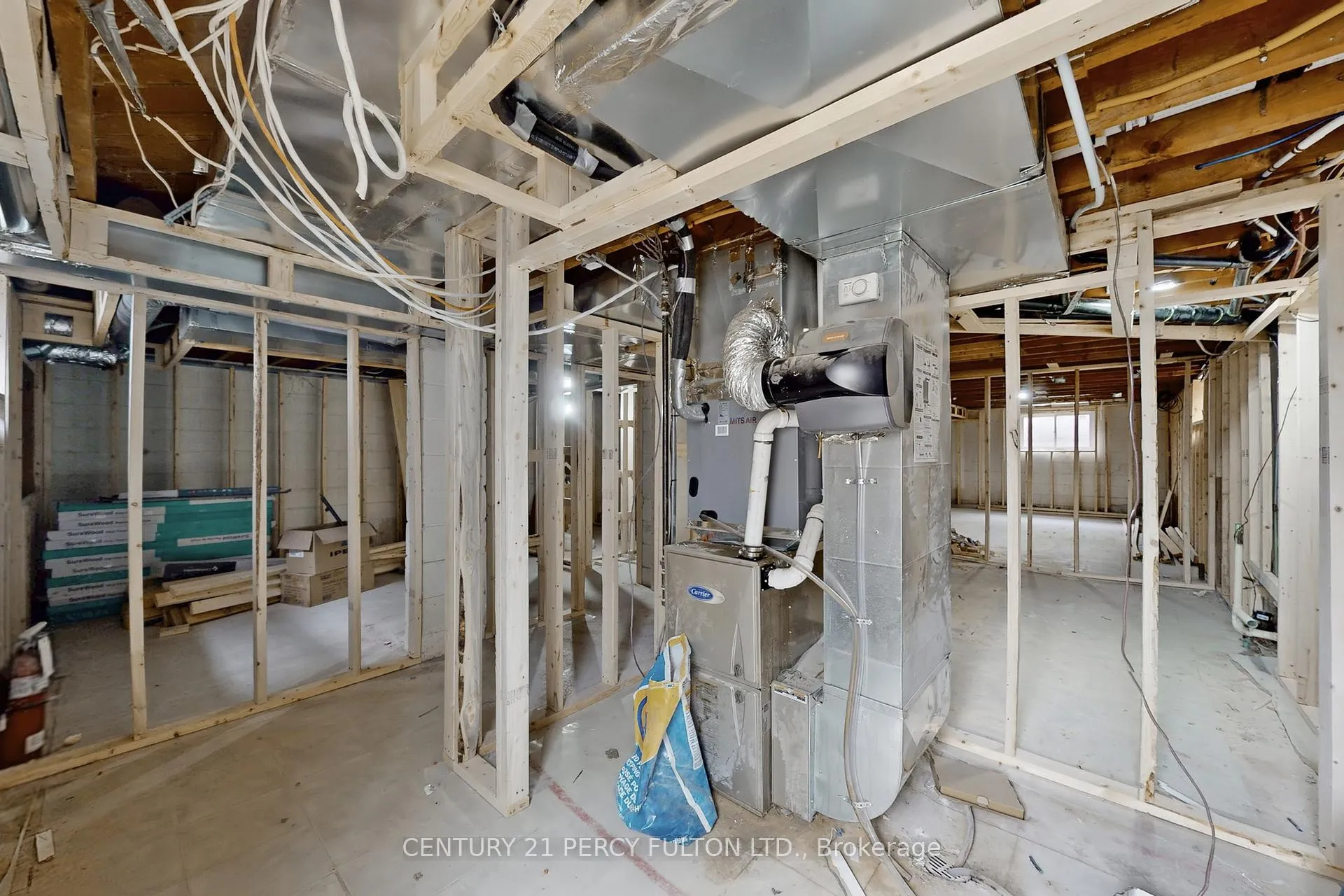 Photo 33 of 26 Farley Crescent, Etobicoke, Willowridge-Martingrove-Richview — HOMEH