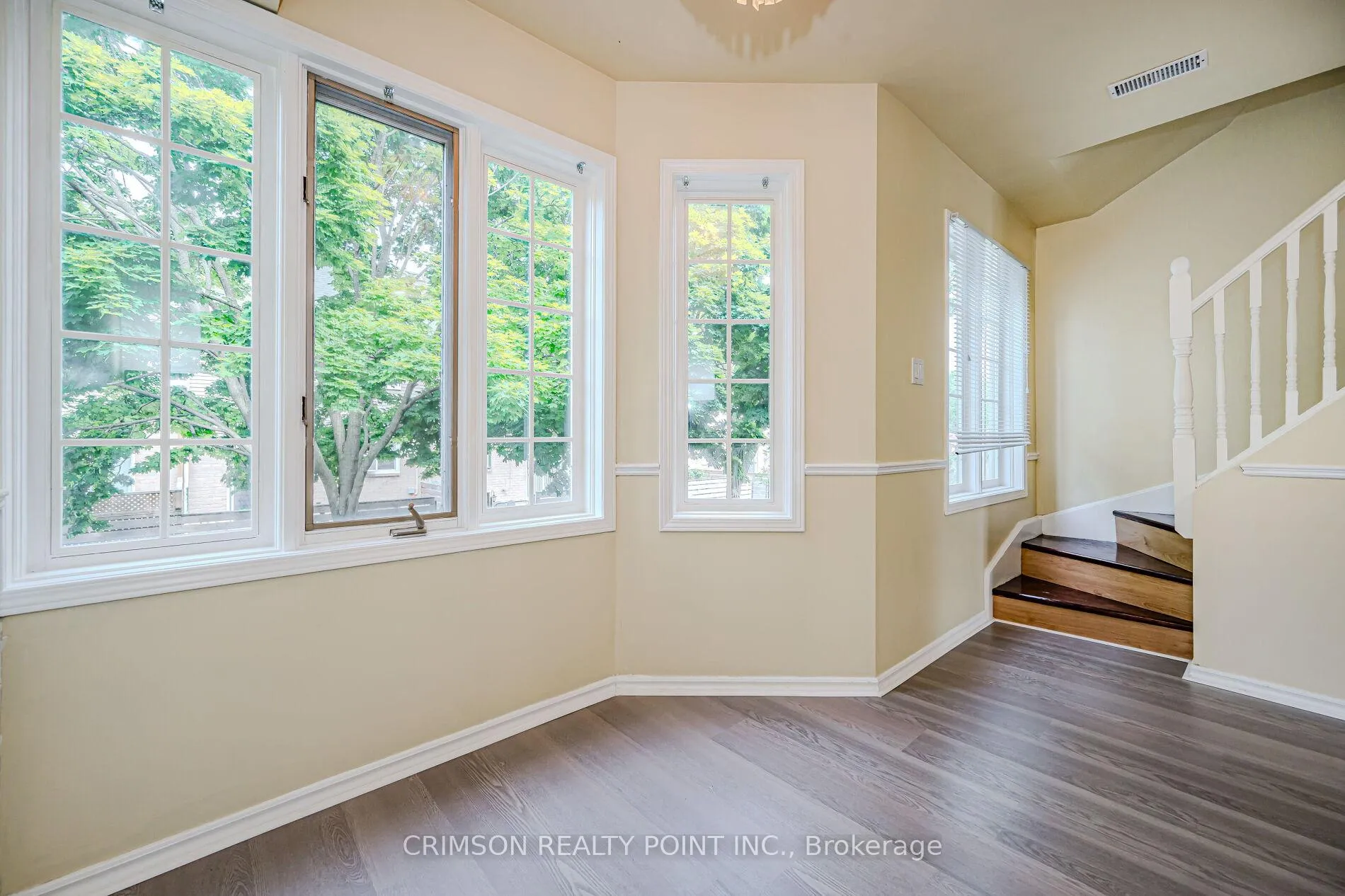 Photo 8 of Unit 7, 266 Limeridge Road E, Hamilton, Bruleville — HOMEH