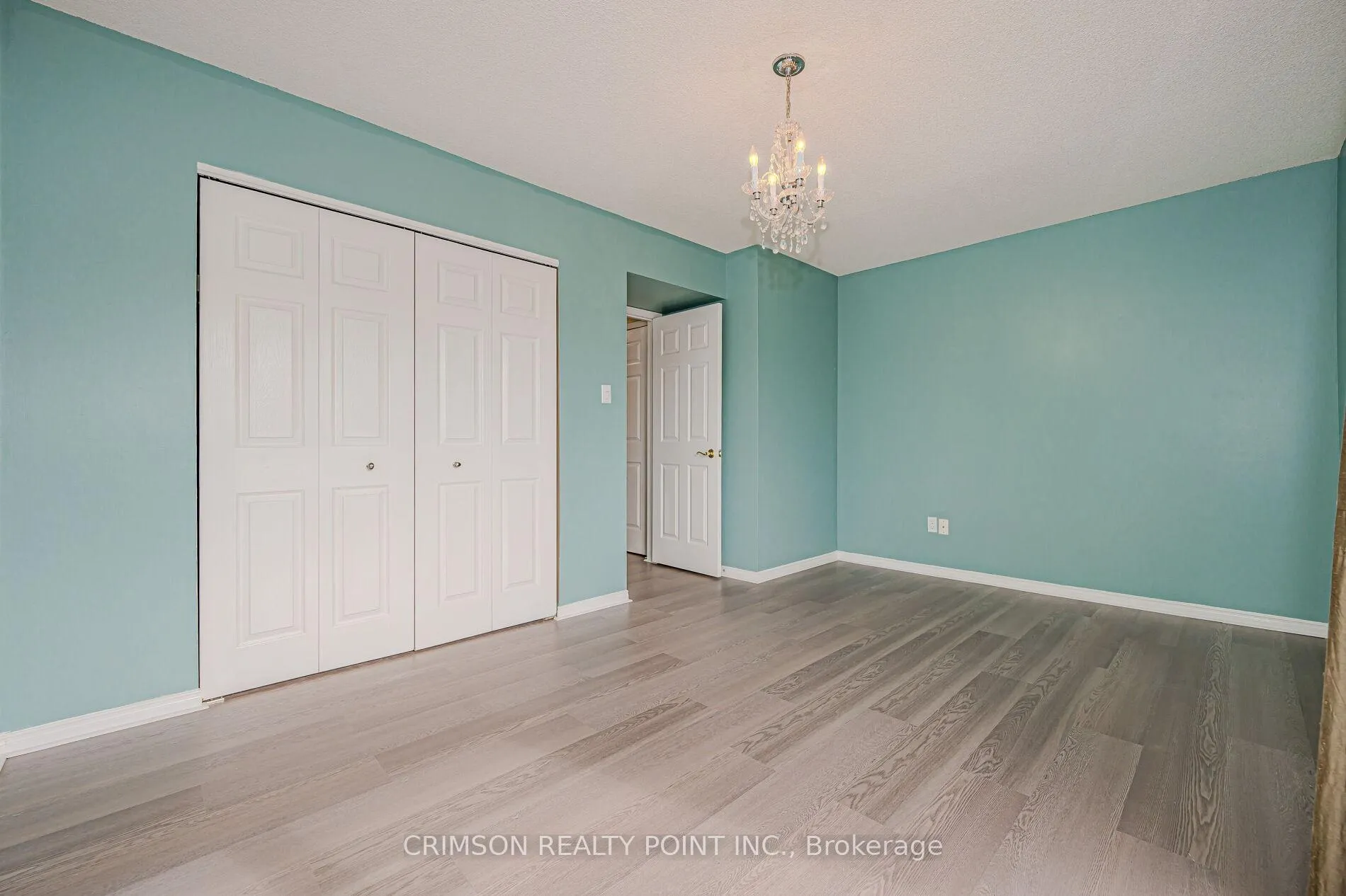 Photo 13 of Unit 7, 266 Limeridge Road E, Hamilton, Bruleville — HOMEH