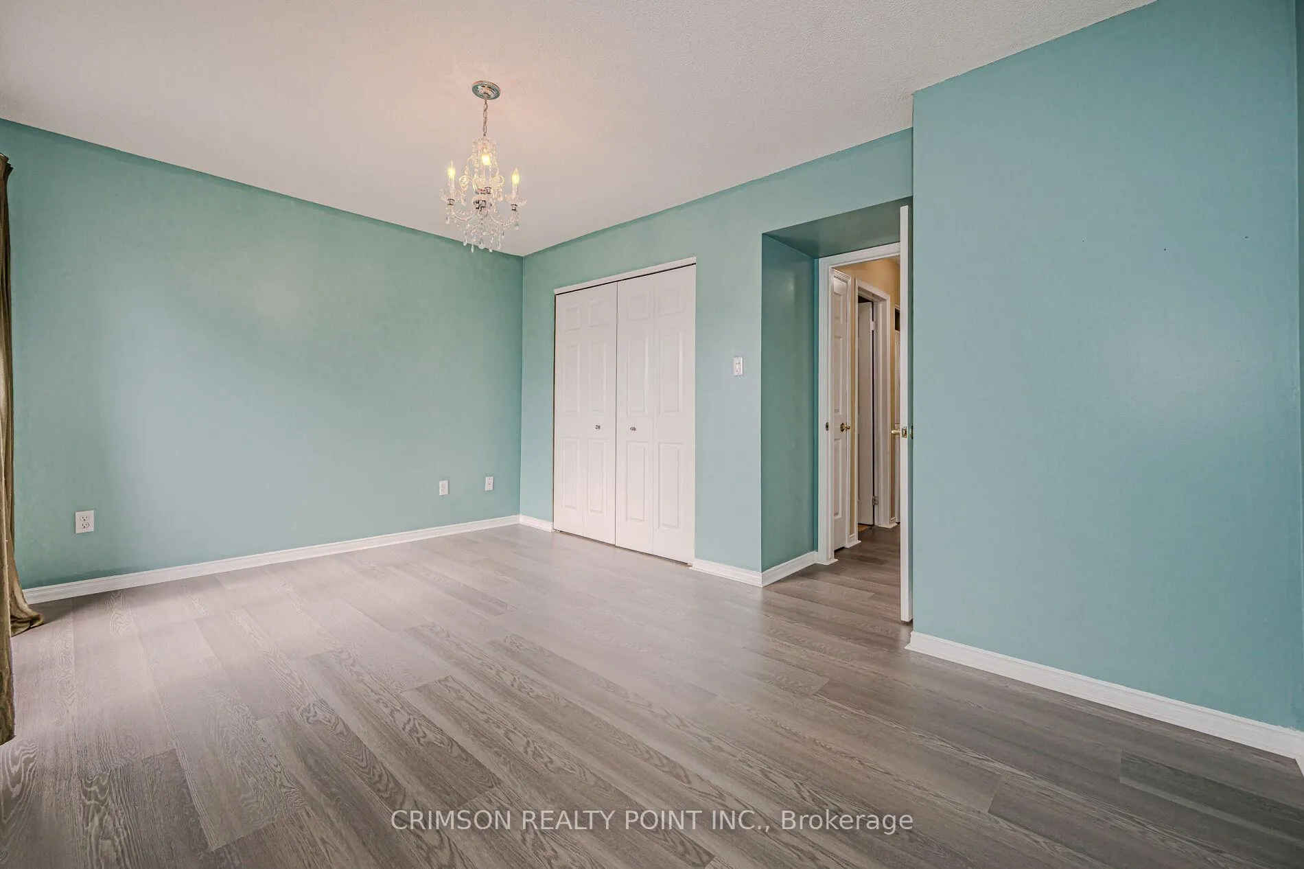 Photo 15 of Unit 7, 266 Limeridge Road E, Hamilton, Bruleville — HOMEH