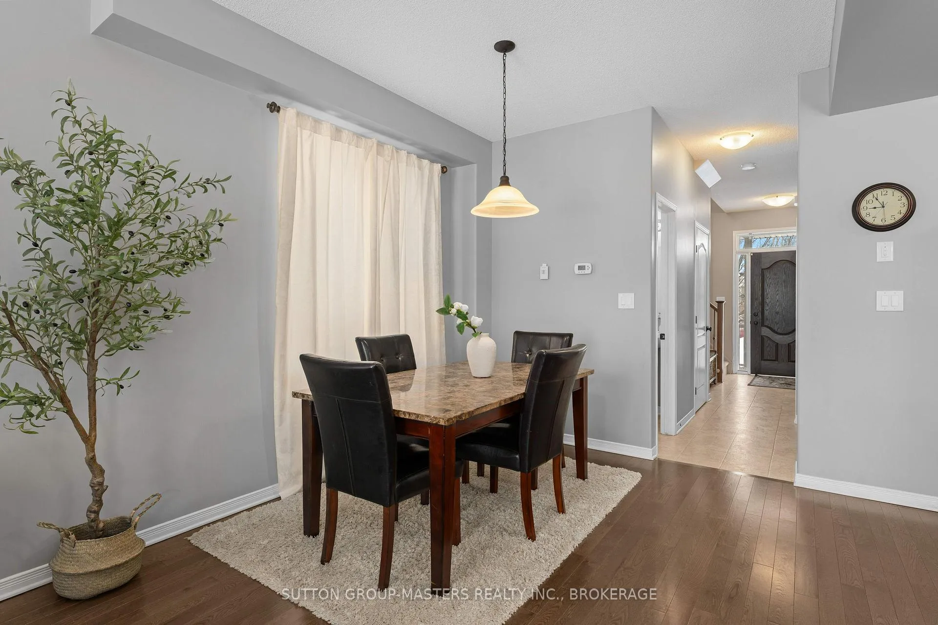 Photo 13 of 1606 Crimson Crescent, Kingston, City Northwest — HOMEH