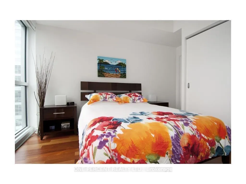 Photo 9 of Unit 1208, 324 Laurier Avenue W, Ottawa, Ottawa Centre — HOMEH