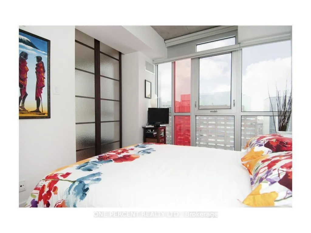 Photo 10 of Unit 1208, 324 Laurier Avenue W, Ottawa, Ottawa Centre — HOMEH