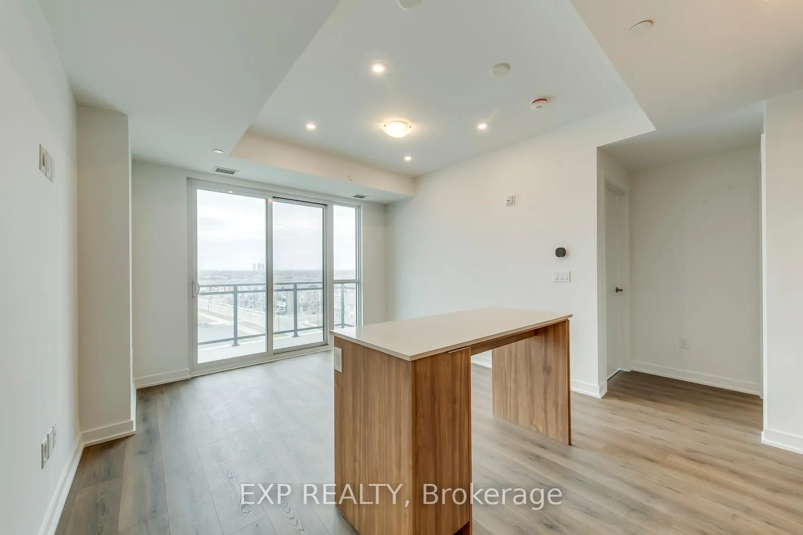 Photo 14 of Unit 606, 770 Whitlock Avenue, Milton, Cobban — HOMEH