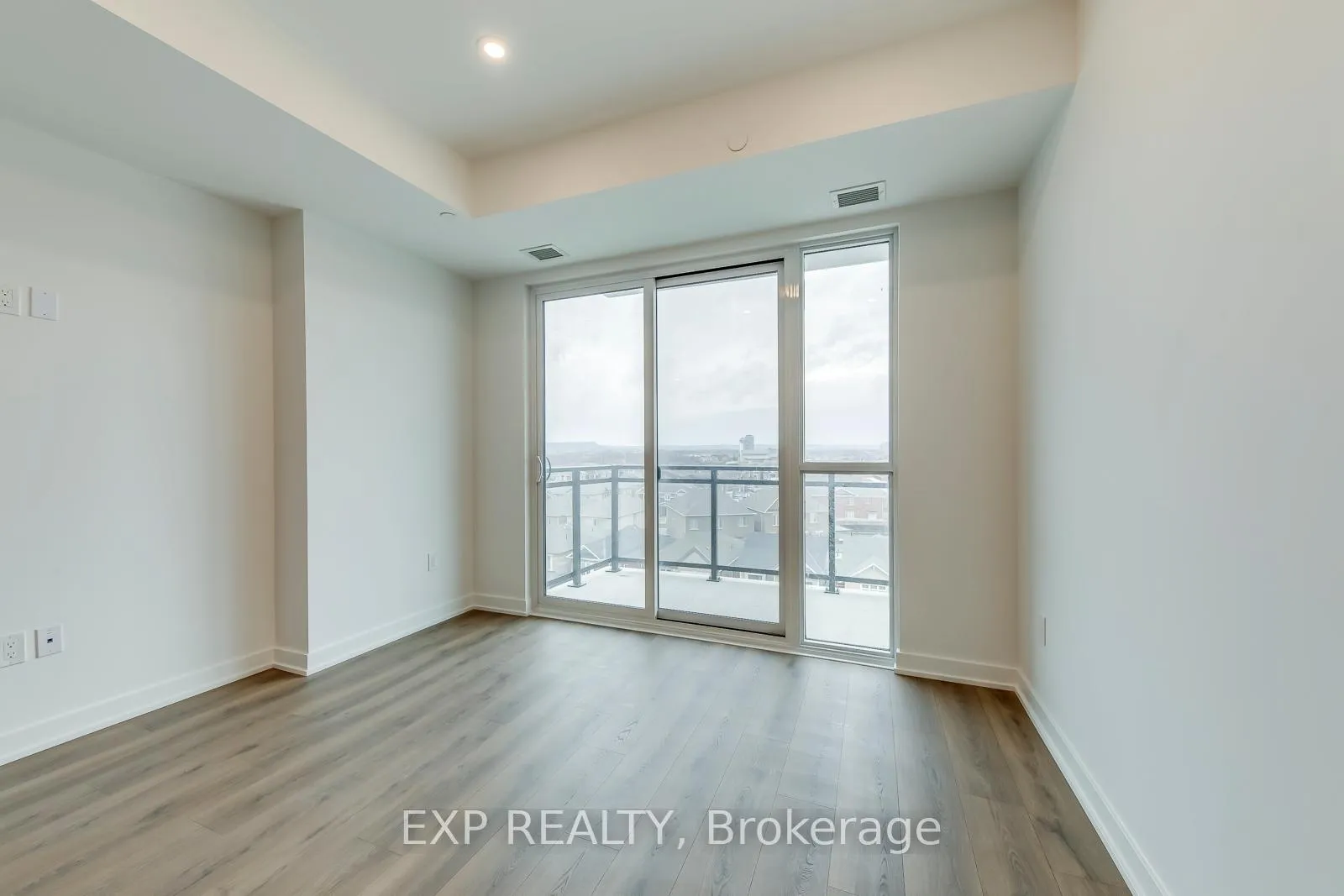 Photo 17 of Unit 606, 770 Whitlock Avenue, Milton, Cobban — HOMEH