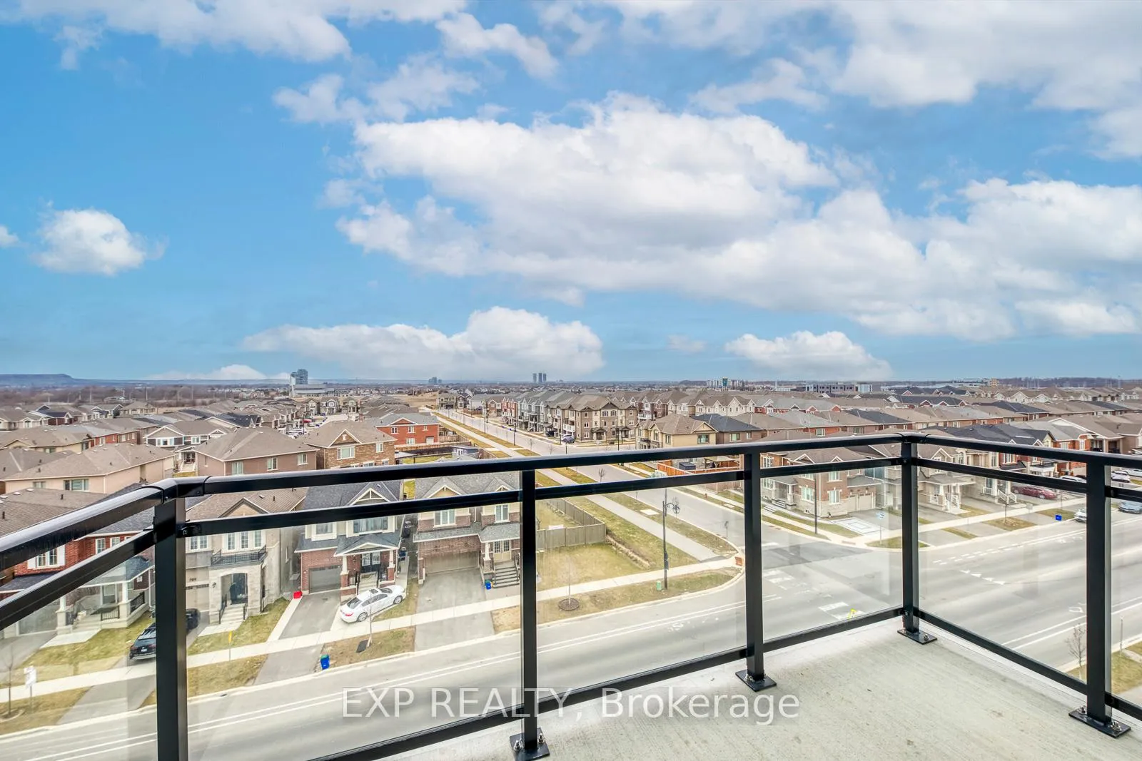Photo 18 of Unit 606, 770 Whitlock Avenue, Milton, Cobban — HOMEH