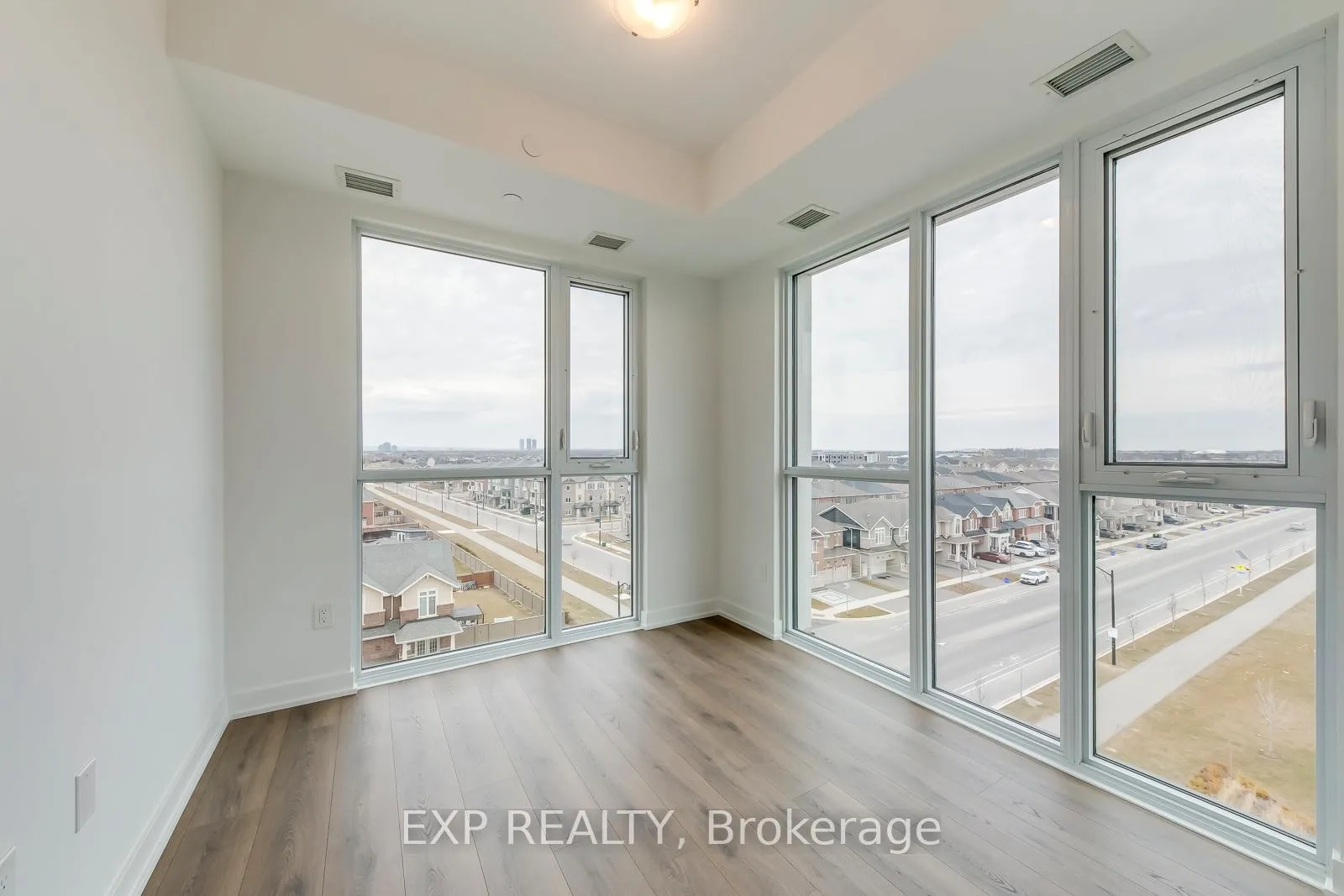 Photo 24 of Unit 606, 770 Whitlock Avenue, Milton, Cobban — HOMEH