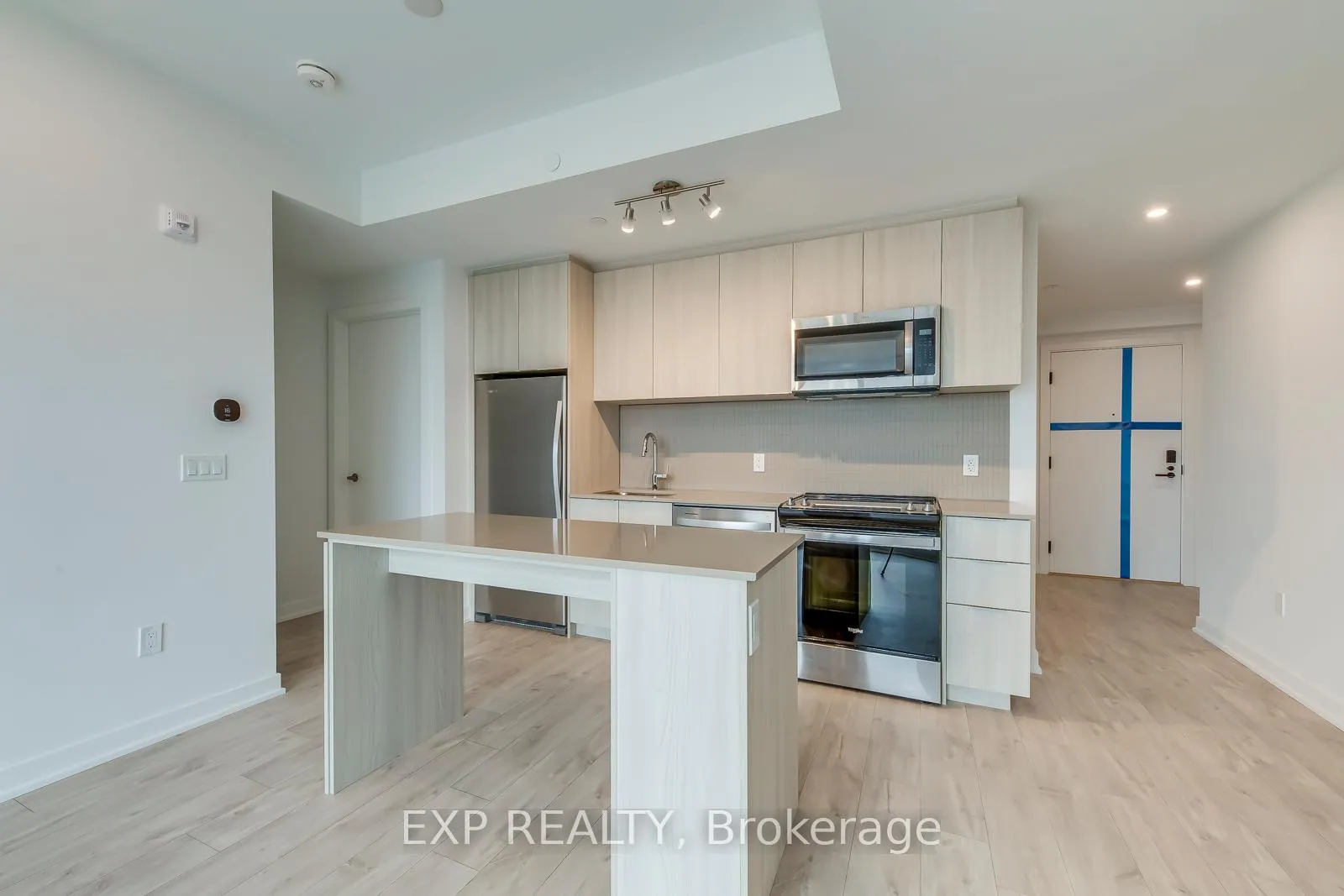 Photo 8 of Unit 706, 770 Whitlock Avenue, Milton, Cobban — HOMEH