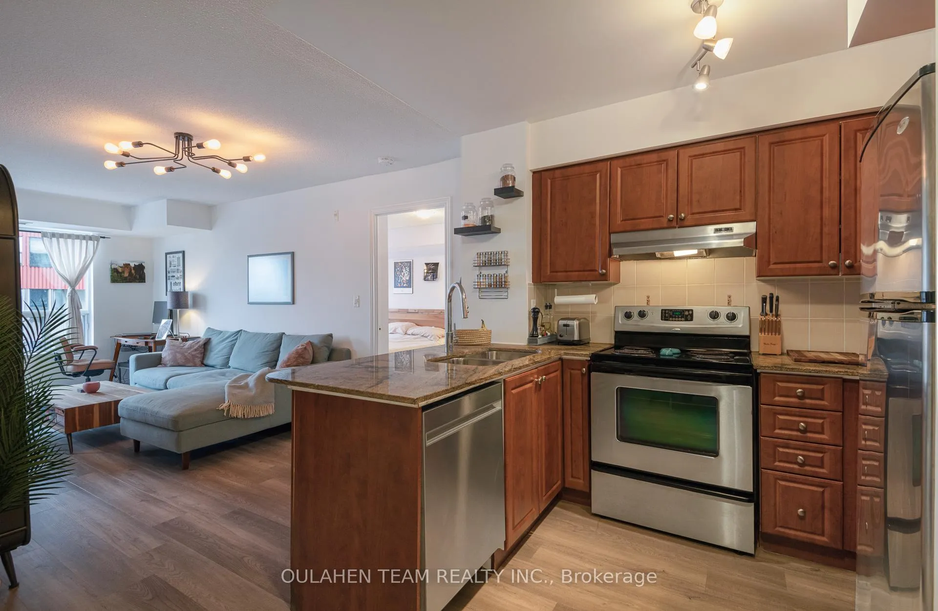 Photo 5 of Unit 516, 225 Wellesley Street E, Toronto, Cabbagetown-South St. James Town — HOMEH