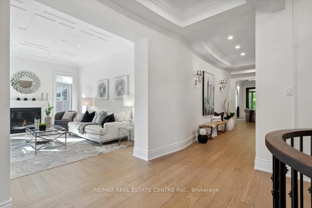 Photo 10 of 10 Crown Forest Court, Brampton, Bram West — HOMEH