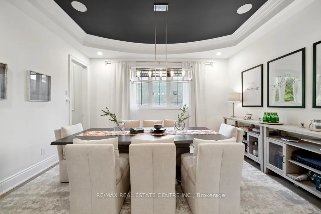 Photo 13 of 10 Crown Forest Court, Brampton, Bram West — HOMEH