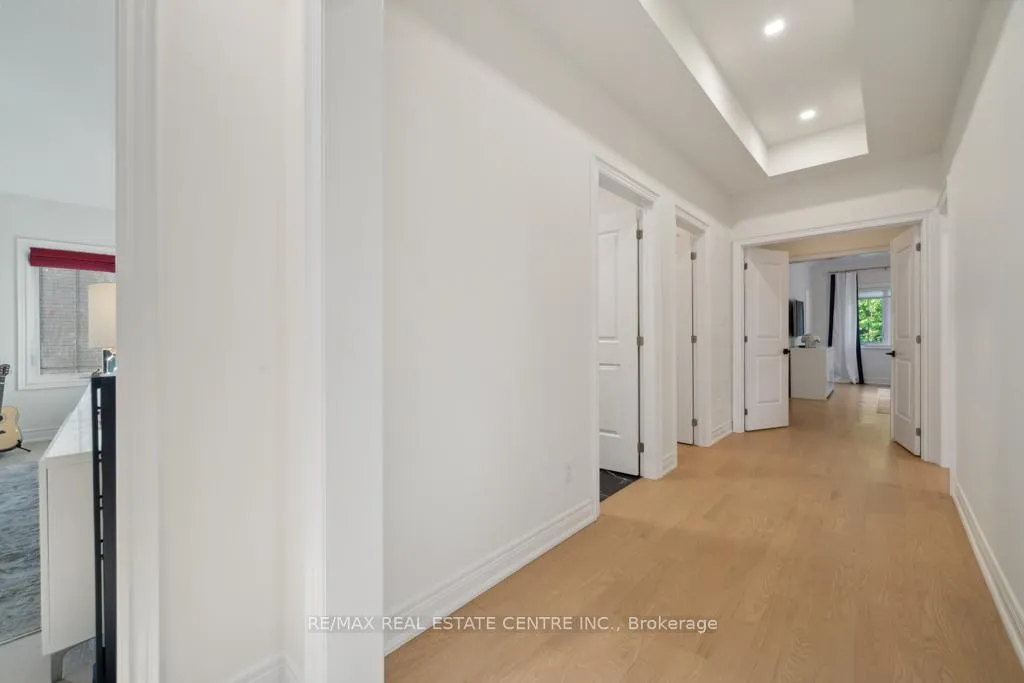 Photo 25 of 10 Crown Forest Court, Brampton, Bram West — HOMEH