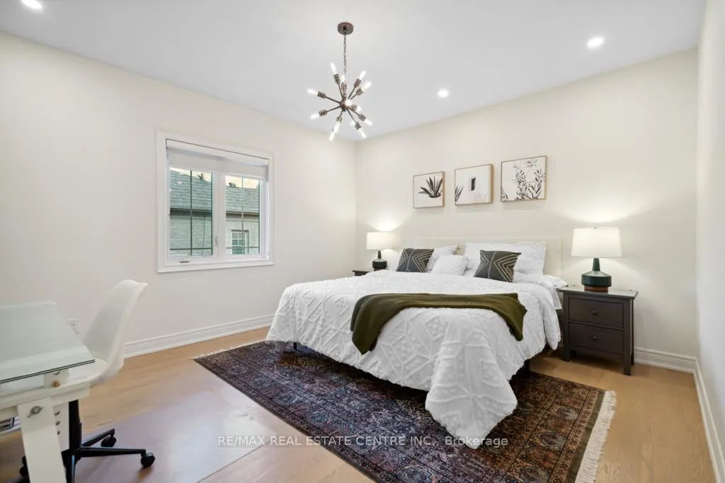Photo 37 of 10 Crown Forest Court, Brampton, Bram West — HOMEH