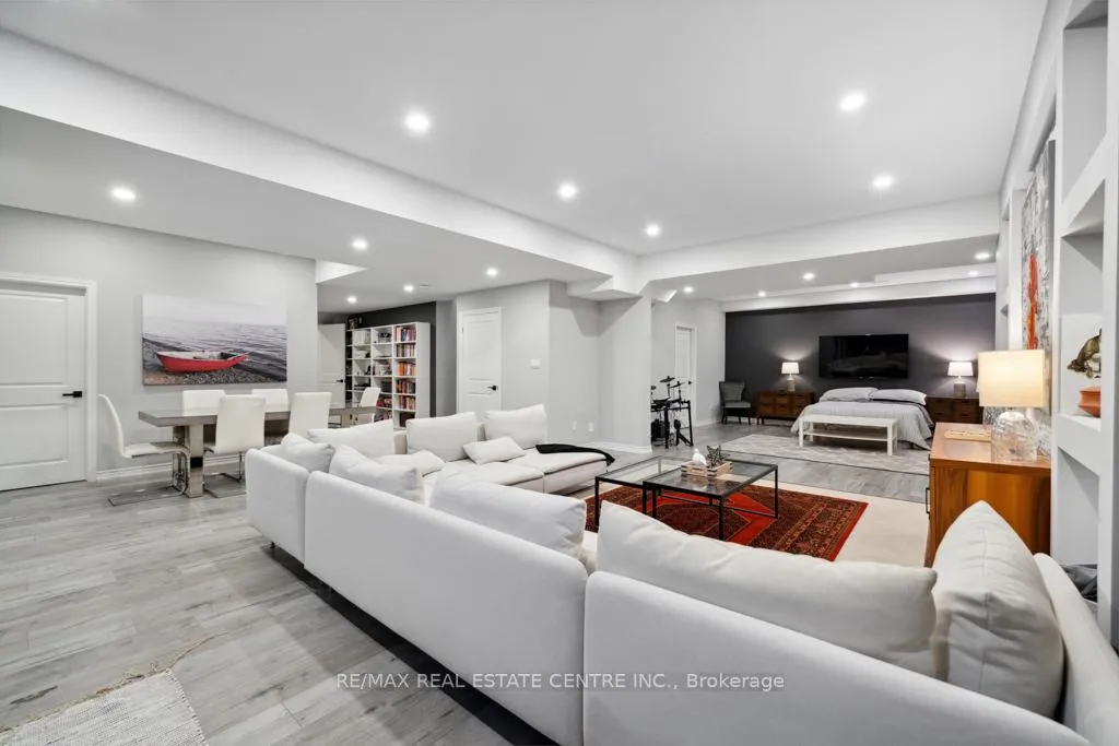 Photo 43 of 10 Crown Forest Court, Brampton, Bram West — HOMEH